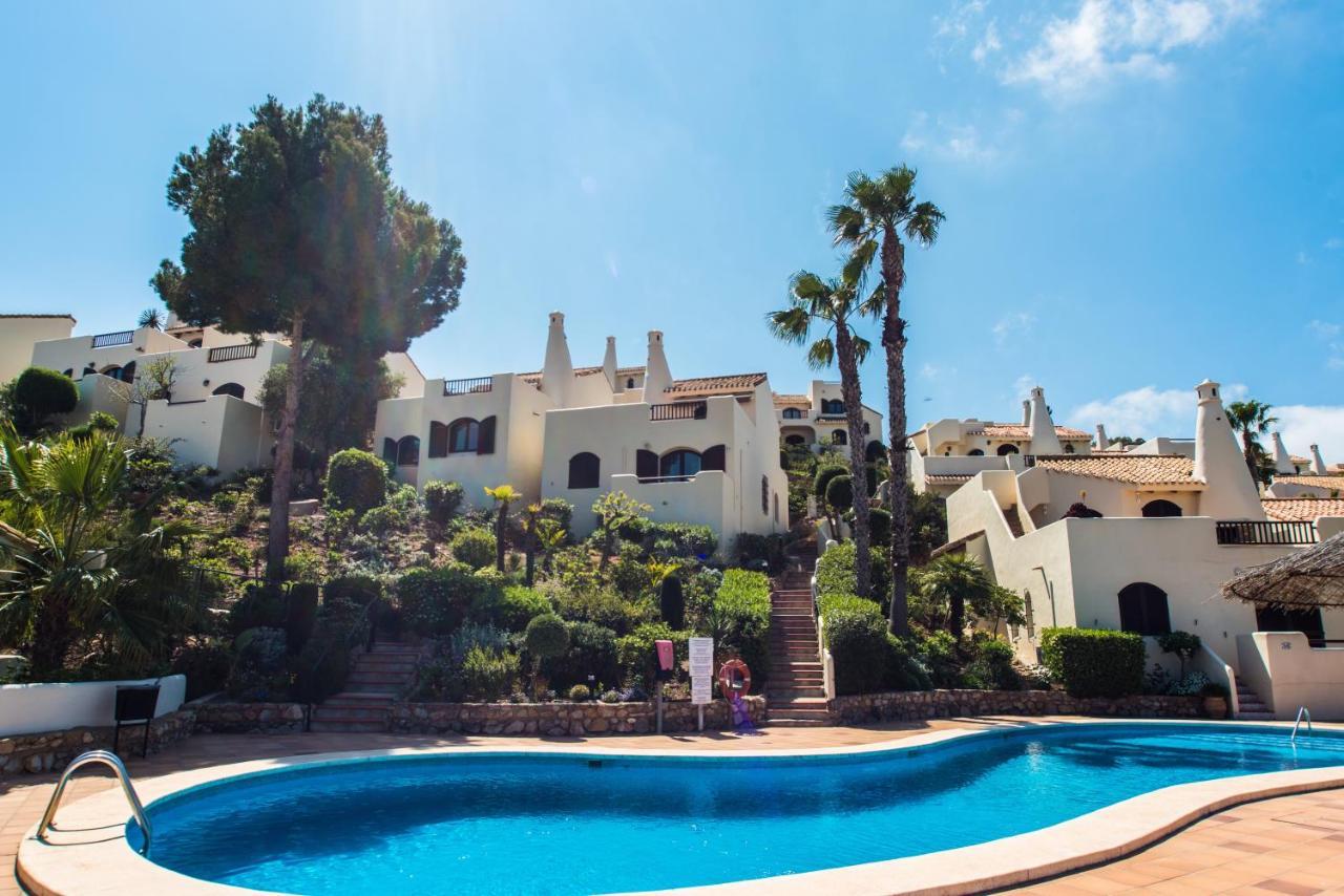 Luxurioese Und Grossraeumige Villa Mit Community Pool, Sicht Auf Das Mittelmeer Sowie Dem Mar Menor, La Manga Club Atamaría 외부 사진